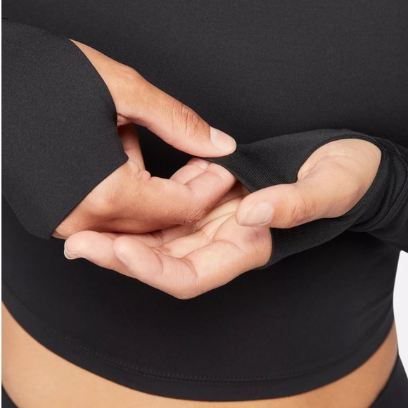 NWT Nike Women's One Dri-FIT Luxe Long Sleeve Cropped Top Size XL Black - Picture 4 of 6